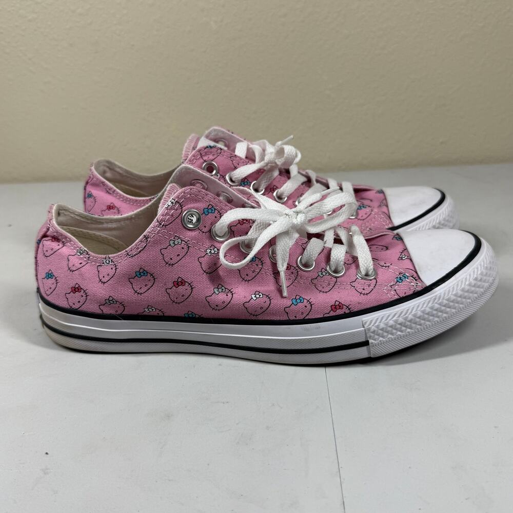 Converse x Hello Kitty Chuck Taylor All Star OX Sneaker womens 10.5 mens 8.5